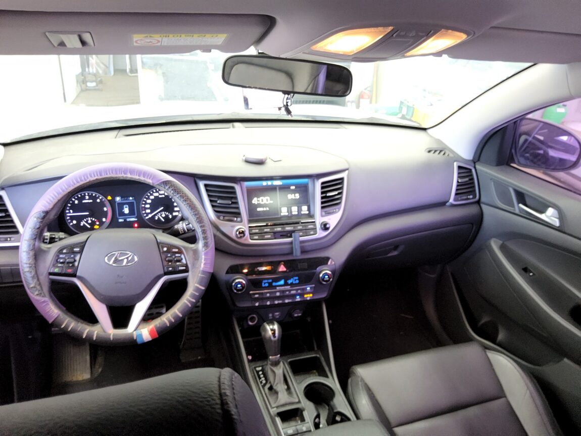 HYUNDAI ALL NEW TUCSON DIESEL 1.7 2WD MODERN 2017 - zdjęcie 11