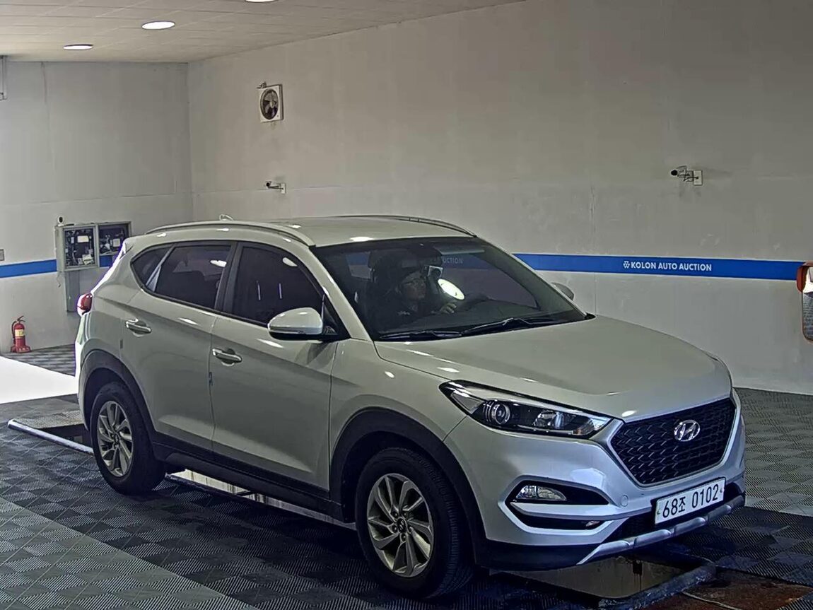 HYUNDAI ALL NEW TUCSON DIESEL 1.7 2WD MODERN 2017 - zdjęcie 3