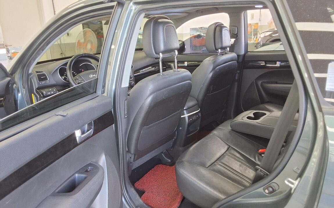 KIA NEW SORENTO R R2.0 4WD NOBLESSE 2014 - zdjęcie 12