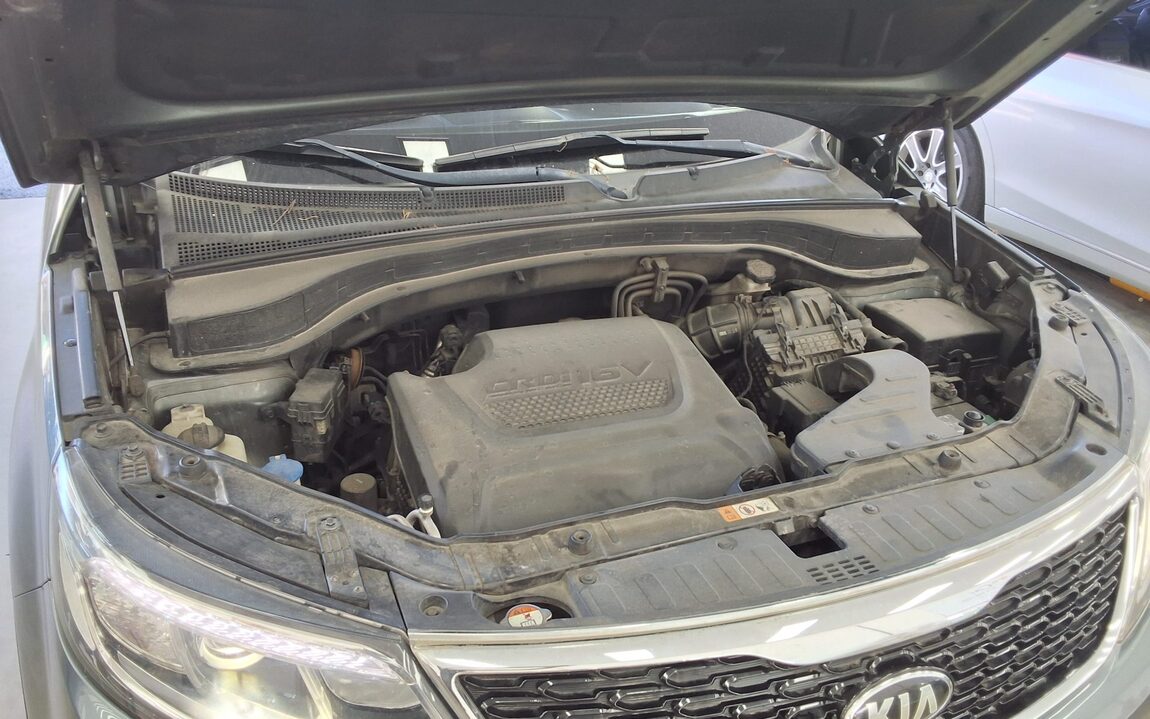 KIA NEW SORENTO R R2.0 4WD NOBLESSE 2014 - zdjęcie 22