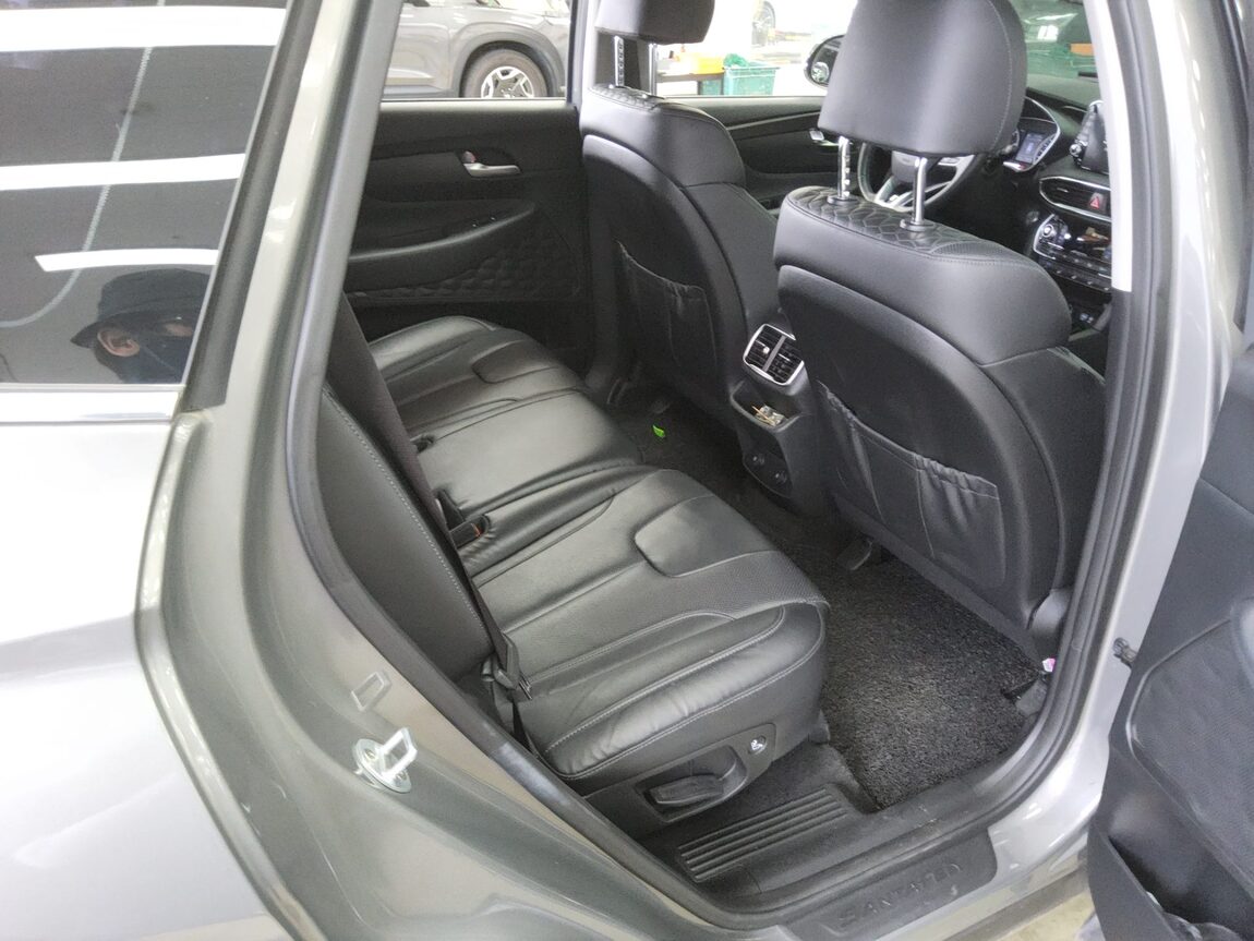HYUNDAI SANTA FE (TM) R2.2 4WD EXCLUSIVE 2019 - zdjęcie 13