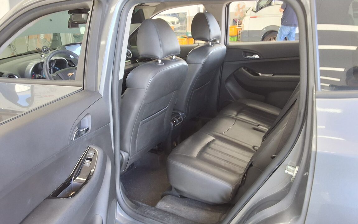 CHEVROLET (DAEWOO) ORLANDO 1.6 DIESEL LT SAFETY 2016 - zdjęcie 12