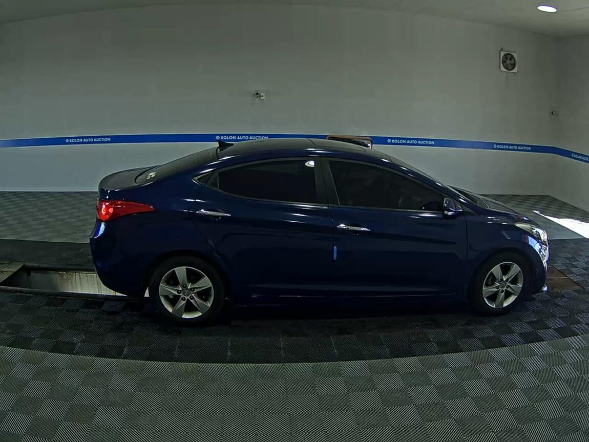 HYUNDAI AVANTE MD M16 GDi PREMIER 2011 - zdjęcie 4