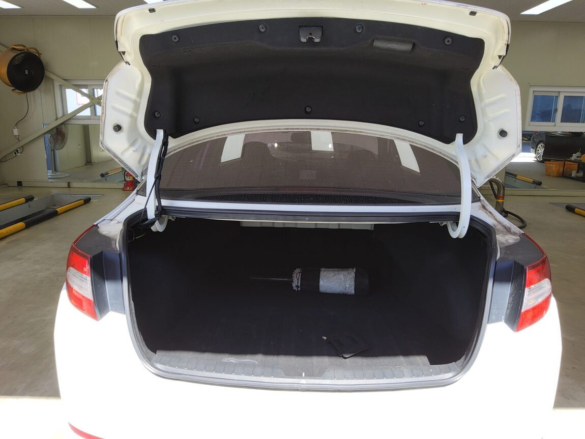 KIA K5 2.4 GDI NOBLESSE 2011 - zdjęcie 15