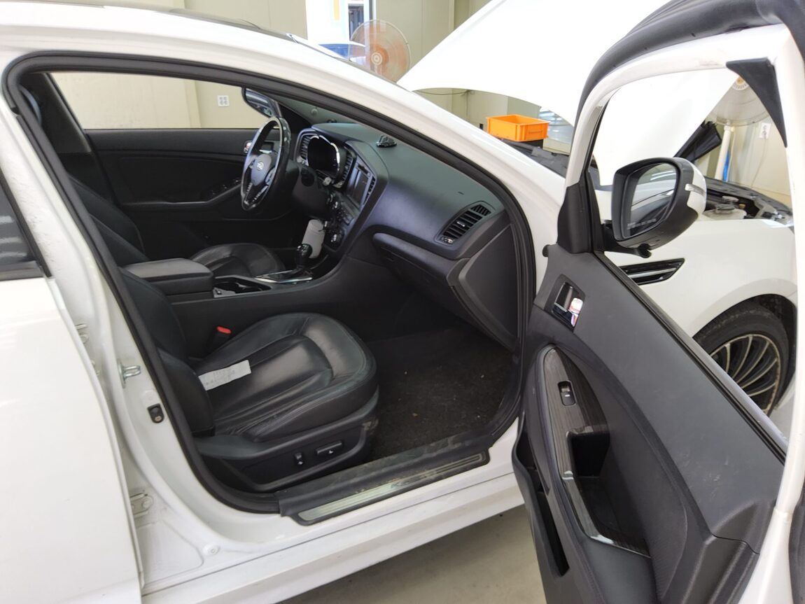 KIA K5 2.4 GDI NOBLESSE 2011 - zdjęcie 14