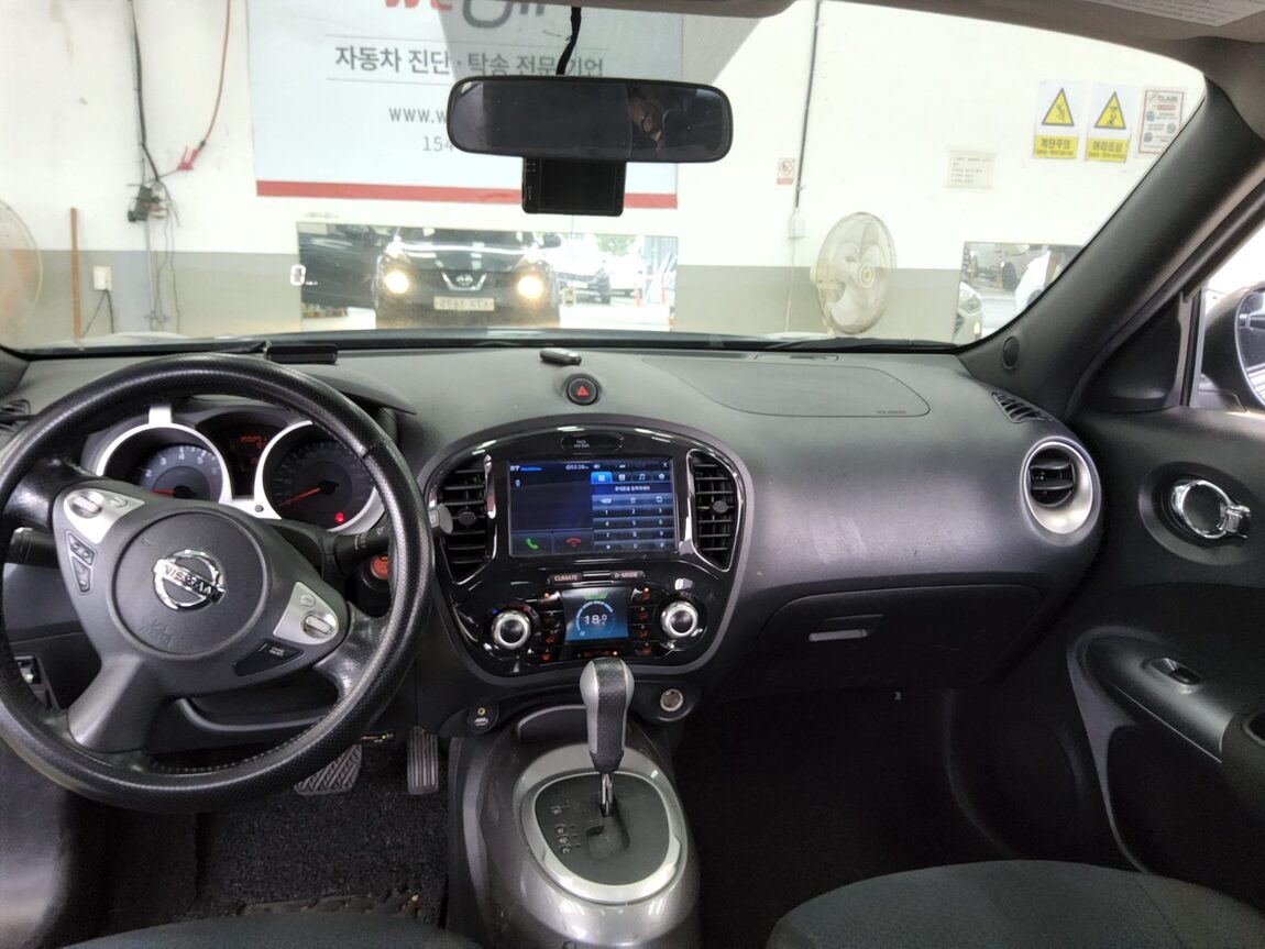 NISSAN JUKE 1.6 SV 2014 - zdjęcie 11