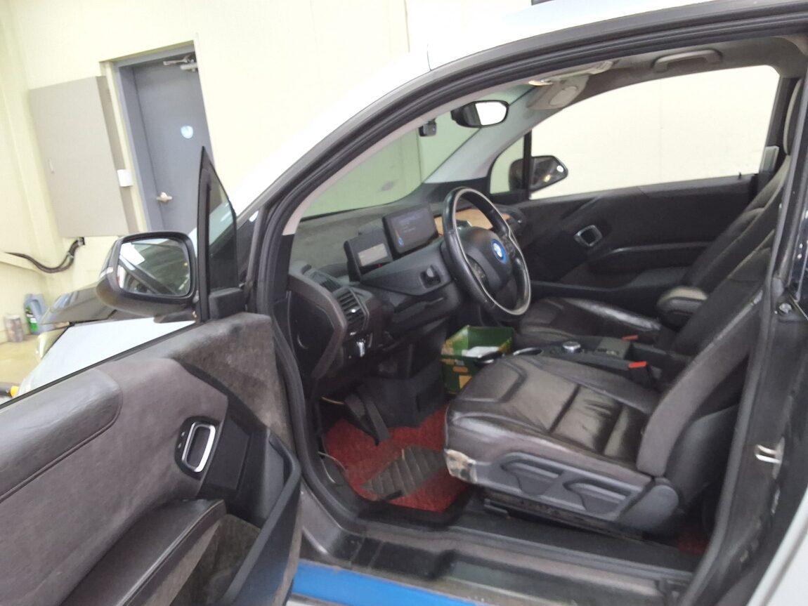 BMW i3 SOL PLUS 2015 - zdjęcie 11
