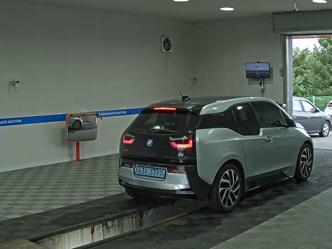 BMW i3 SOL PLUS 2015 - zdjęcie 5