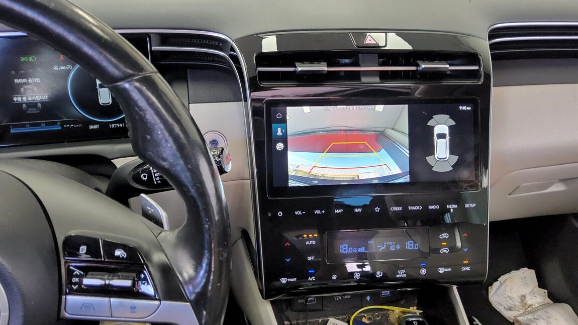 HYUNDAI THE ALL NEW TUCSON 1.6 TURBO 2WD INSPIRATION 2022 - zdjęcie 18