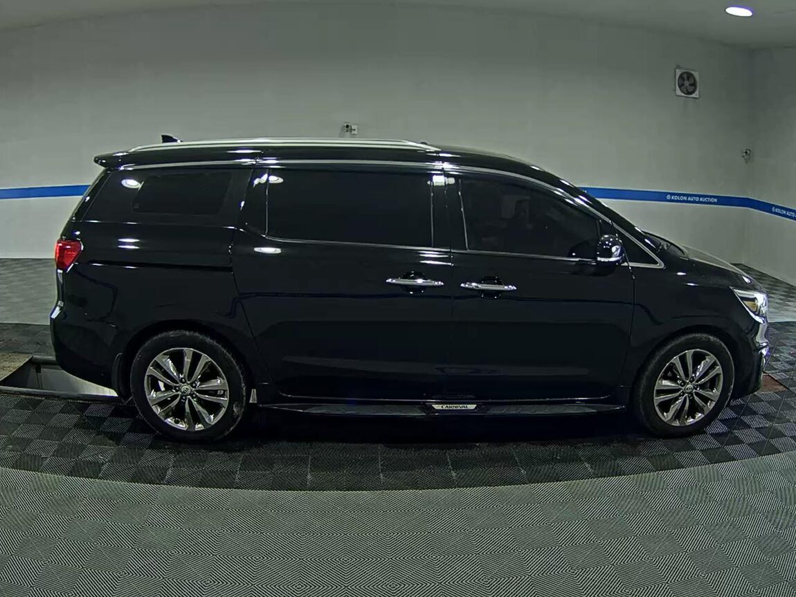 KIA ALL NEW CARNIVAL 9-SEATER DIESEL NOBLESSE 2017 - zdjęcie 4