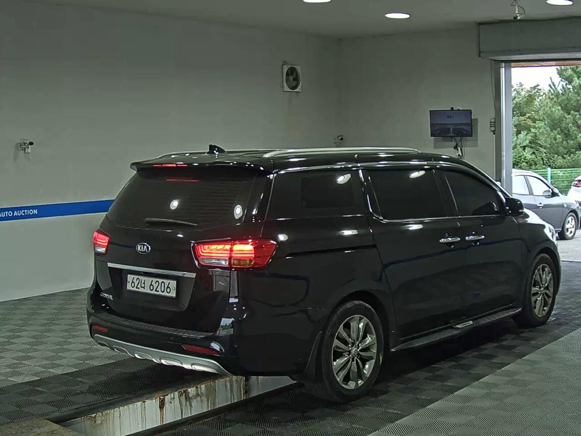 KIA ALL NEW CARNIVAL 9-SEATER DIESEL NOBLESSE 2017 - zdjęcie 5