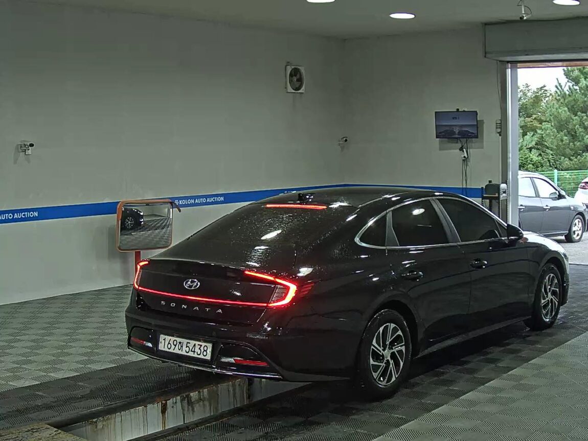 HYUNDAI SONATA (DN8) HYBRID 2.0 HEV MODERN 2022 - zdjęcie 5