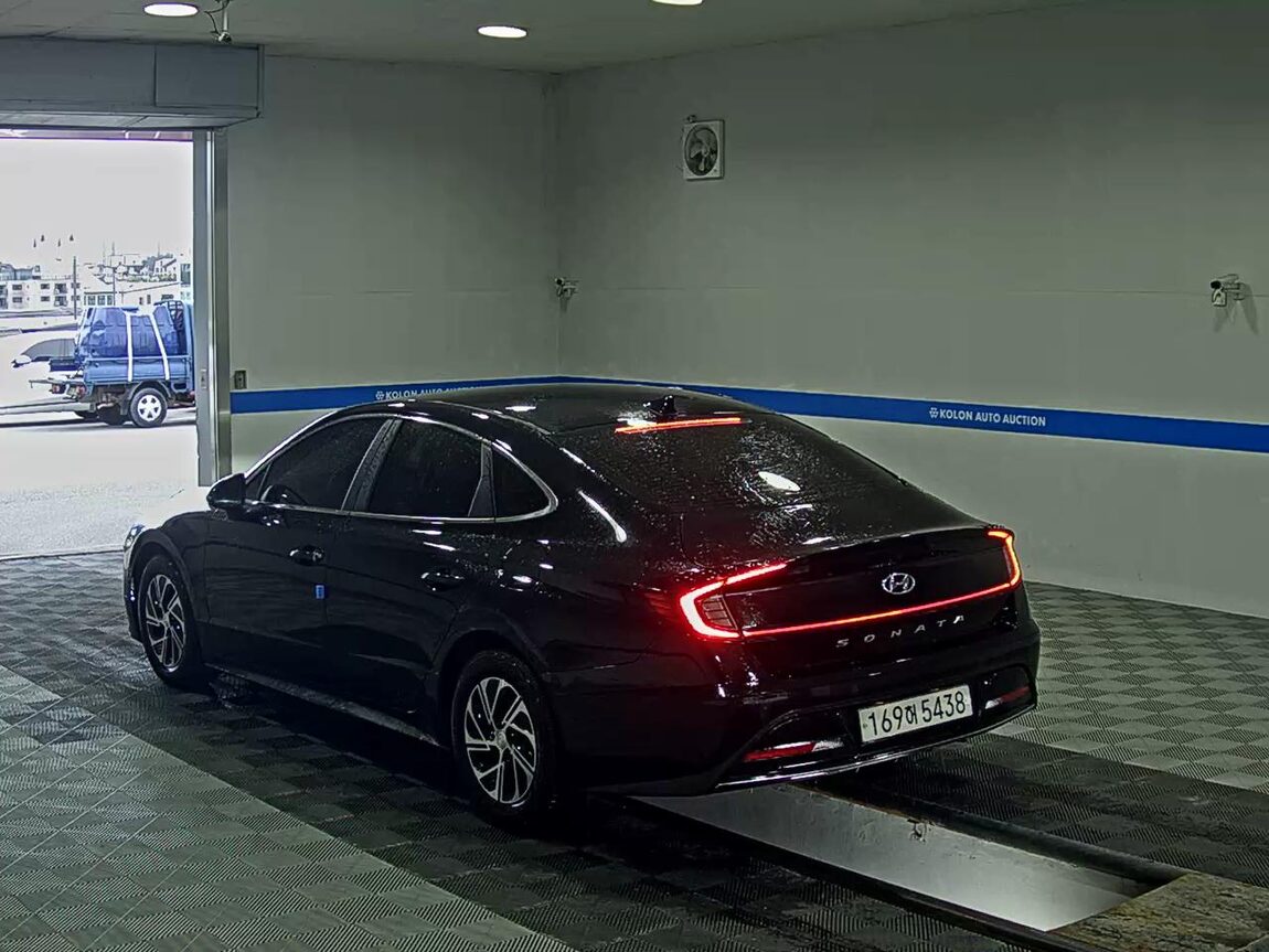HYUNDAI SONATA (DN8) HYBRID 2.0 HEV MODERN 2022 - zdjęcie 6