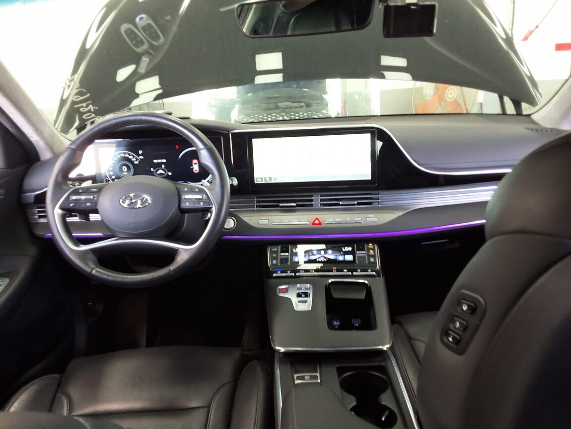 HYUNDAI THE NEW GRANDEUR IG GASOLINE 2.5 CALLIGRAPHY 2022 - zdjęcie 12