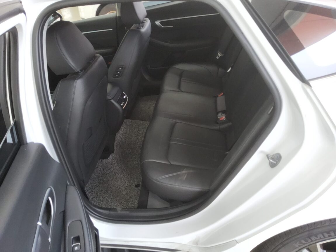 HYUNDAI SONATA THE EDGE GASOLINE 2.0 EXCLUSIVE 2025 - zdjęcie 12