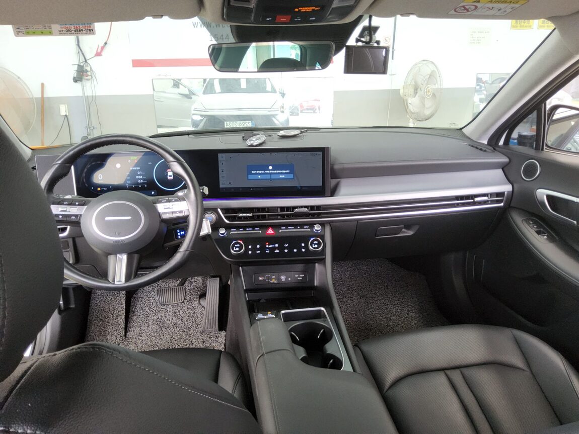 HYUNDAI SONATA THE EDGE GASOLINE 2.0 EXCLUSIVE 2025 - zdjęcie 11