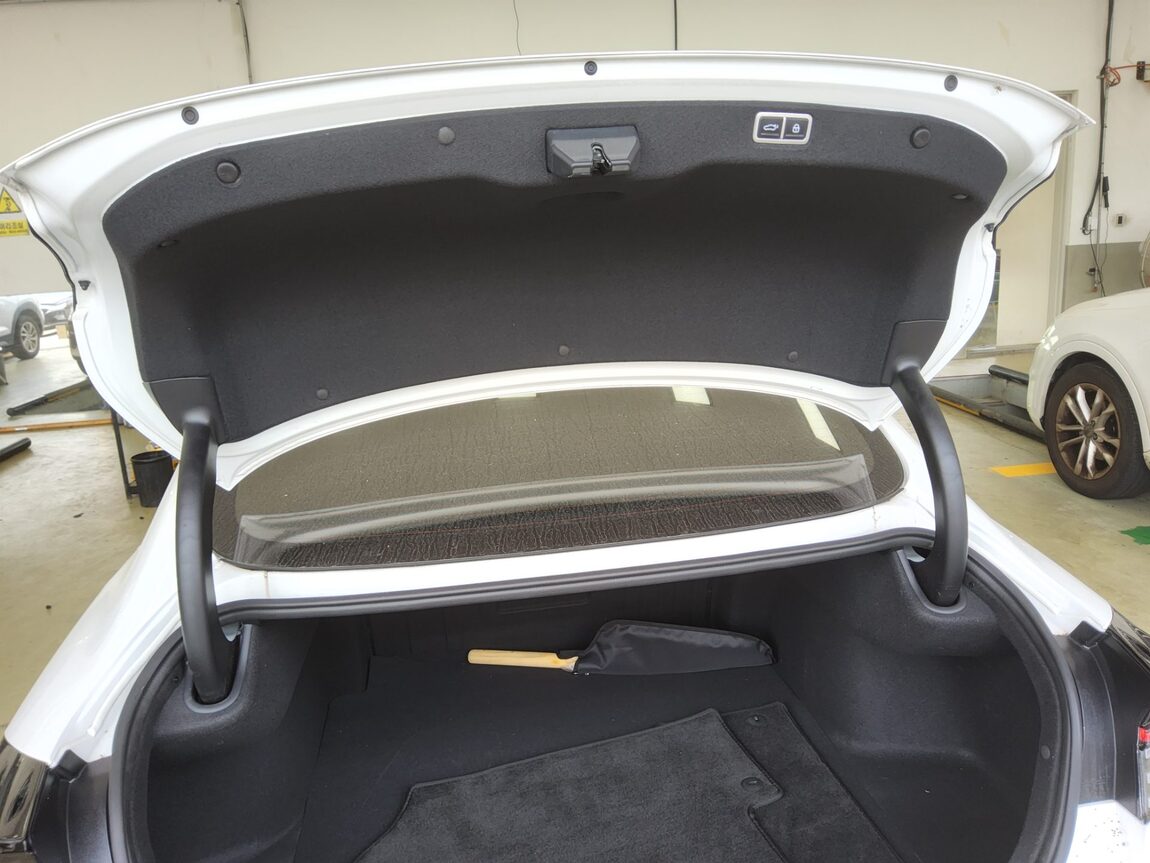 HYUNDAI SONATA THE EDGE GASOLINE 2.0 EXCLUSIVE 2025 - zdjęcie 15