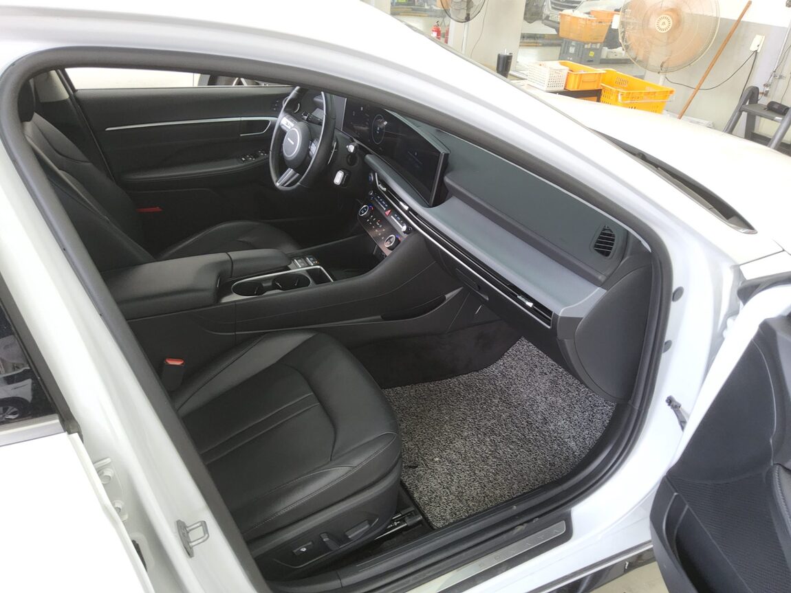 HYUNDAI SONATA THE EDGE GASOLINE 2.0 EXCLUSIVE 2025 - zdjęcie 14