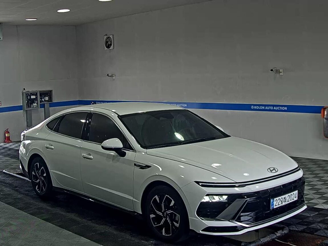 HYUNDAI SONATA THE EDGE GASOLINE 2.0 EXCLUSIVE 2025 - zdjęcie 3