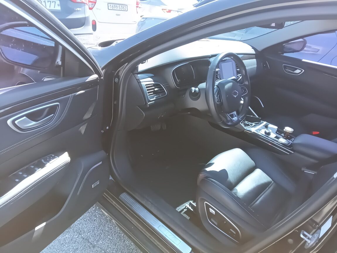 RENAULT (SAMSUNG) SM6 2.0 GDe RE 2019 - zdjęcie 10