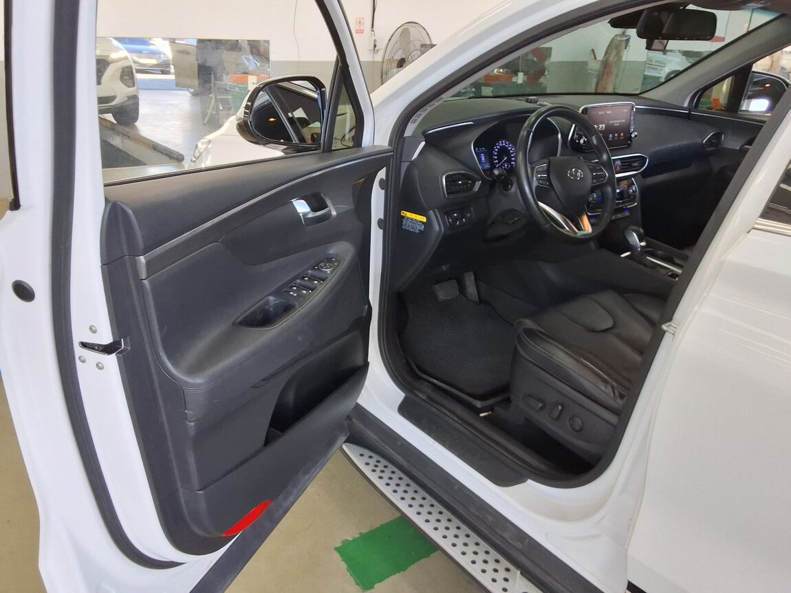 HYUNDAI SANTA FE (TM) R2.0 2WD EXCLUSIVE SPECIAL 2019 - zdjęcie 10