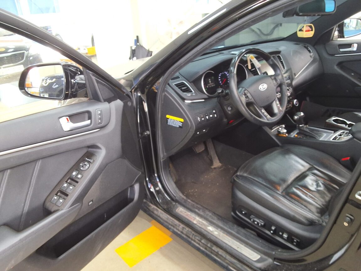 KIA K7 PRESTIGE 3.3 GDI NOBLESSE 2012 - zdjęcie 11
