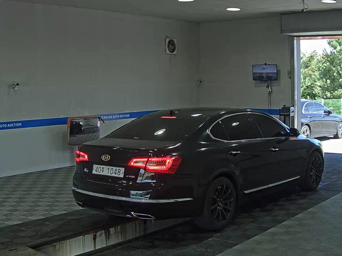 KIA K7 PRESTIGE 3.3 GDI NOBLESSE 2012 - zdjęcie 5