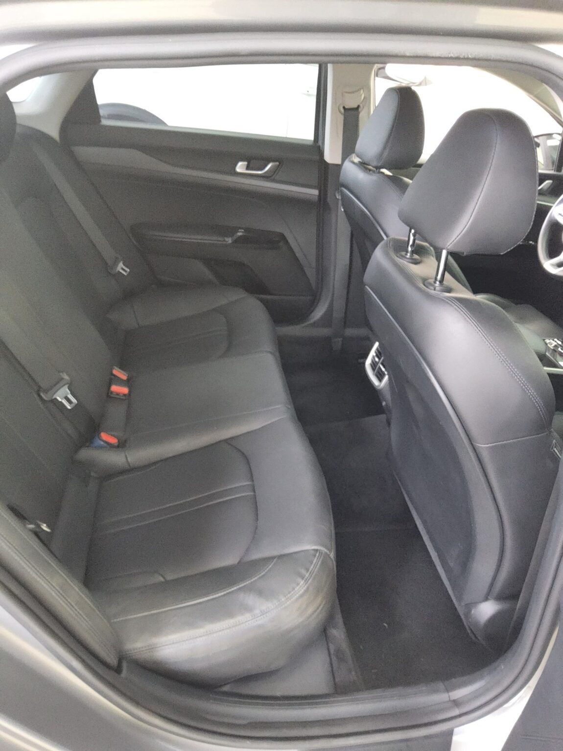 KIA NEW K5 (DL3) 2.0 LPI RENTAL CAR STANDARD 2023 - zdjęcie 13