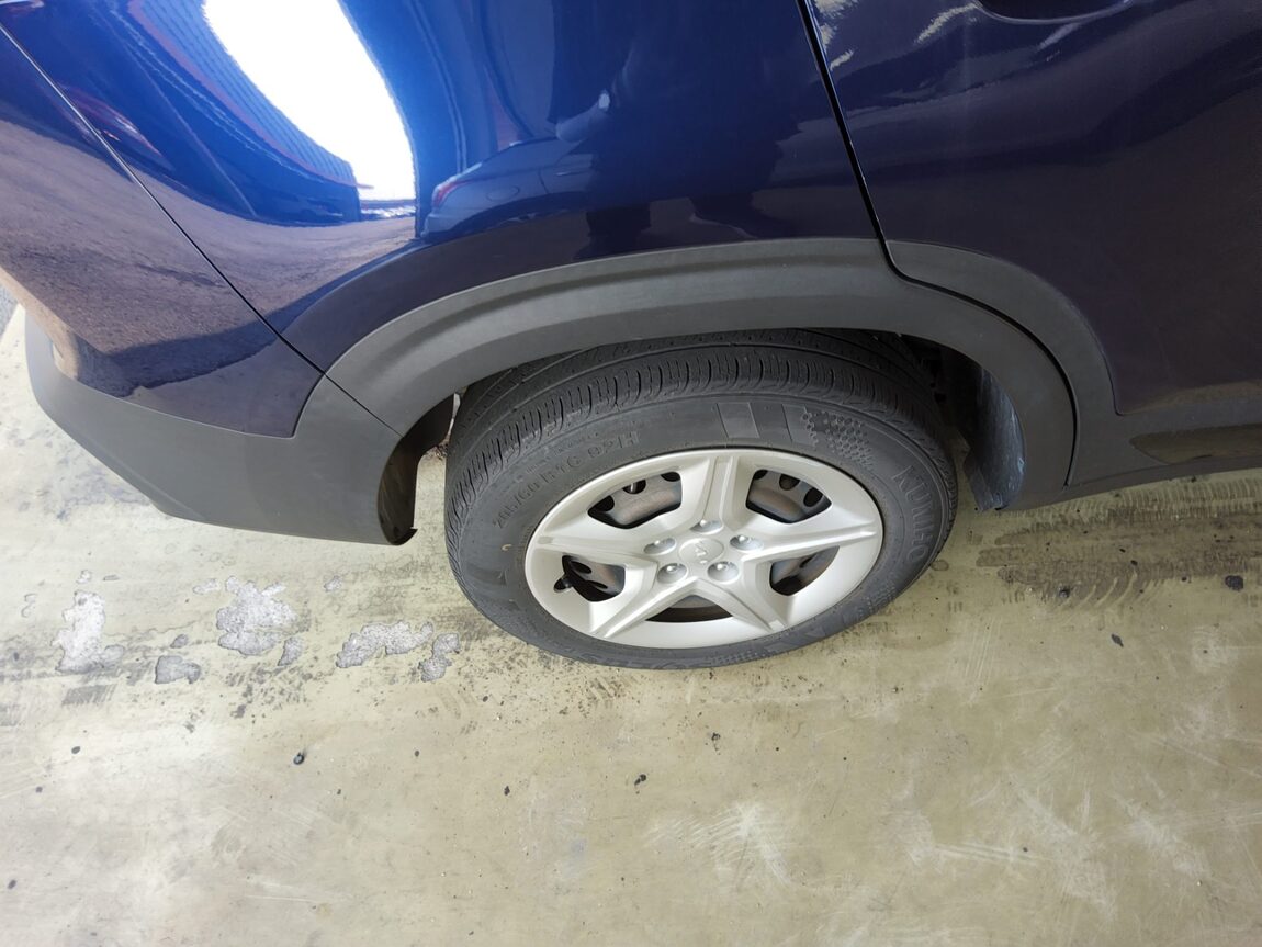 KIA SELTOS 1.6 GASOLINE 2WD TRENDY 2023 - zdjęcie 22