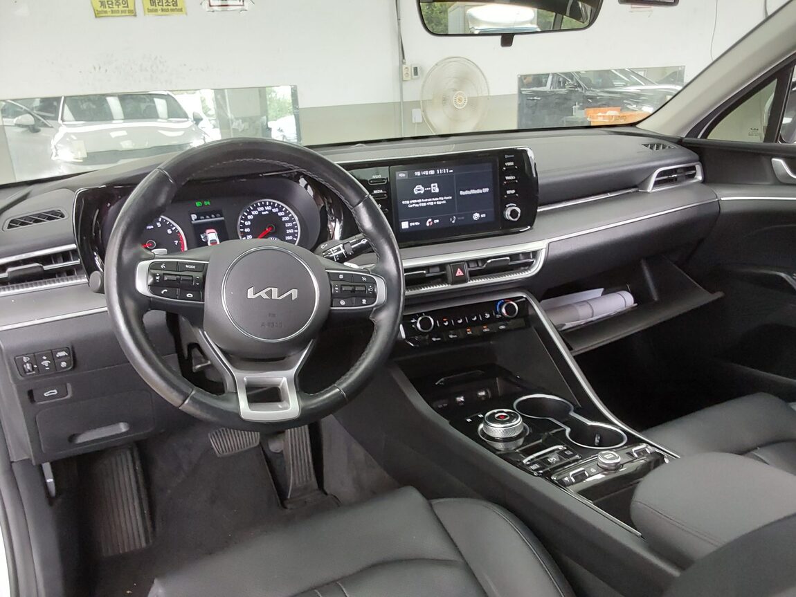 KIA NEW K5 (DL3) 2.0 LPI RENTAL CAR STANDARD 2023 - zdjęcie 11