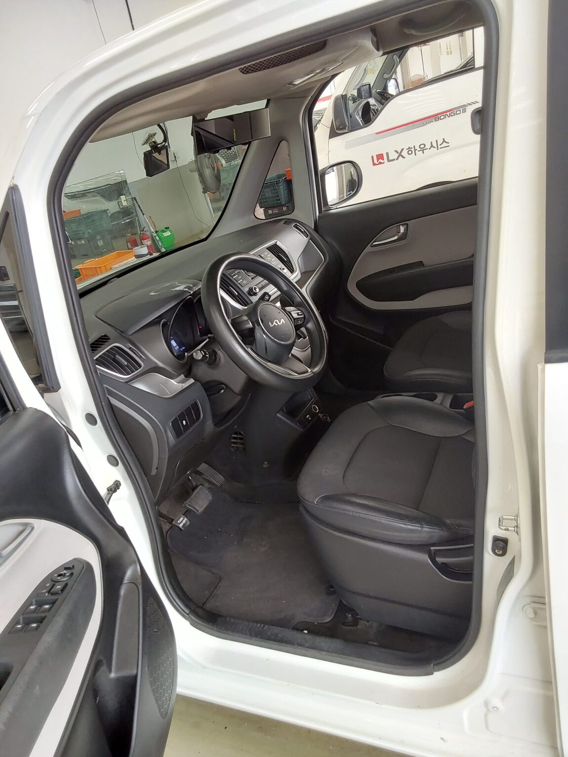 KIA THE NEW RAY VAN PRESTIGE 2022 - zdjęcie 10