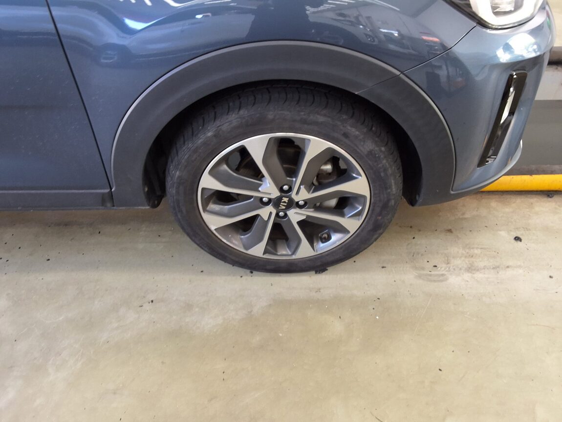 KIA STONIC U2 1.6 DIESEL TRENDY 2019 - zdjęcie 24