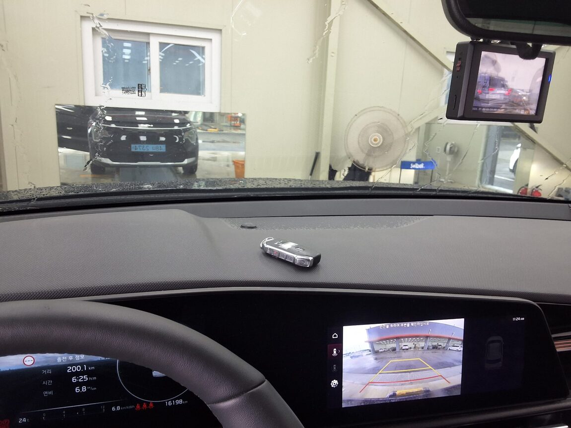 KIA THE ALL NEW NIRO EV AIR 2024 - zdjęcie 25