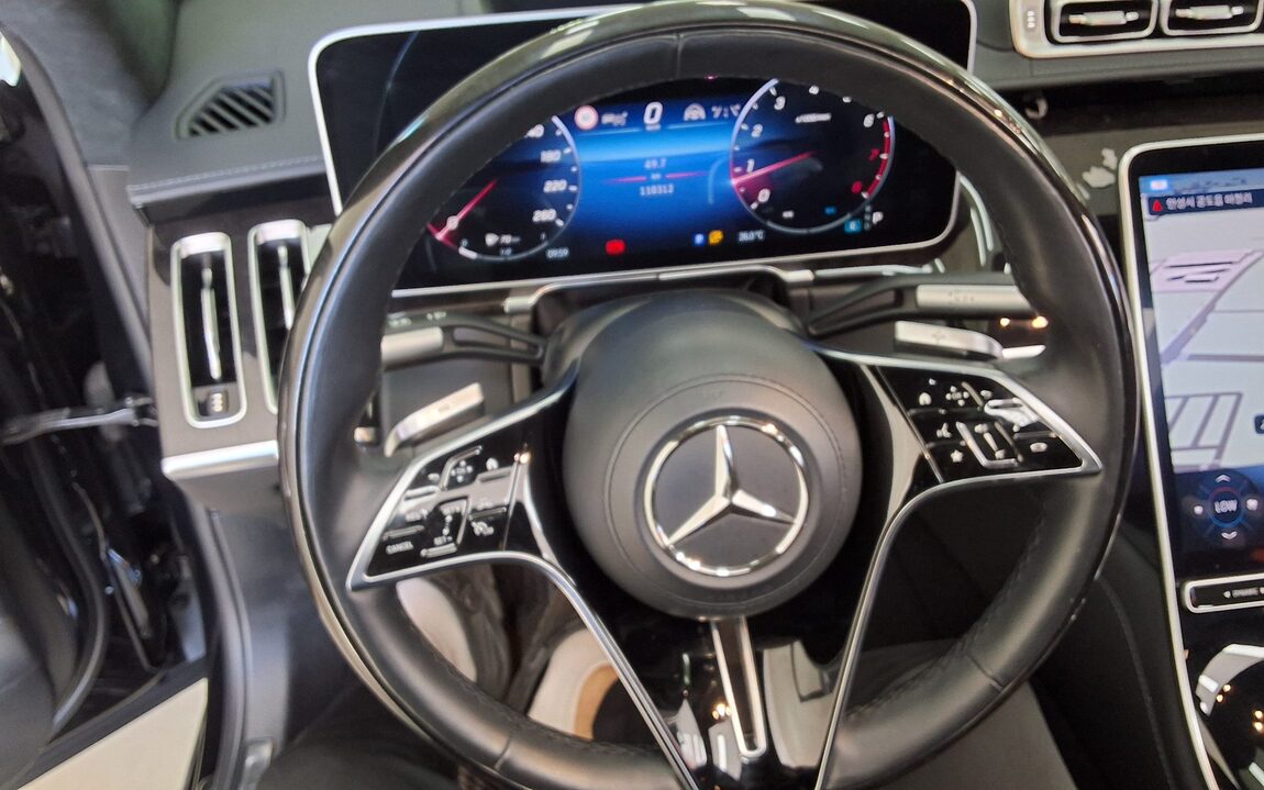 MERCEDES-BENZ S-CLASS (7TH GEN) S580L 4MATIC 2021 - zdjęcie 17