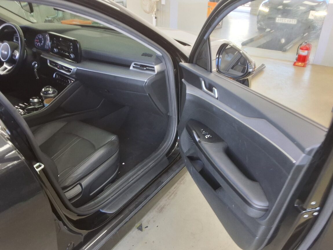 KIA NEW K5 (DL3) 2.0 GASOLINE TRENDY 2023 - zdjęcie 14