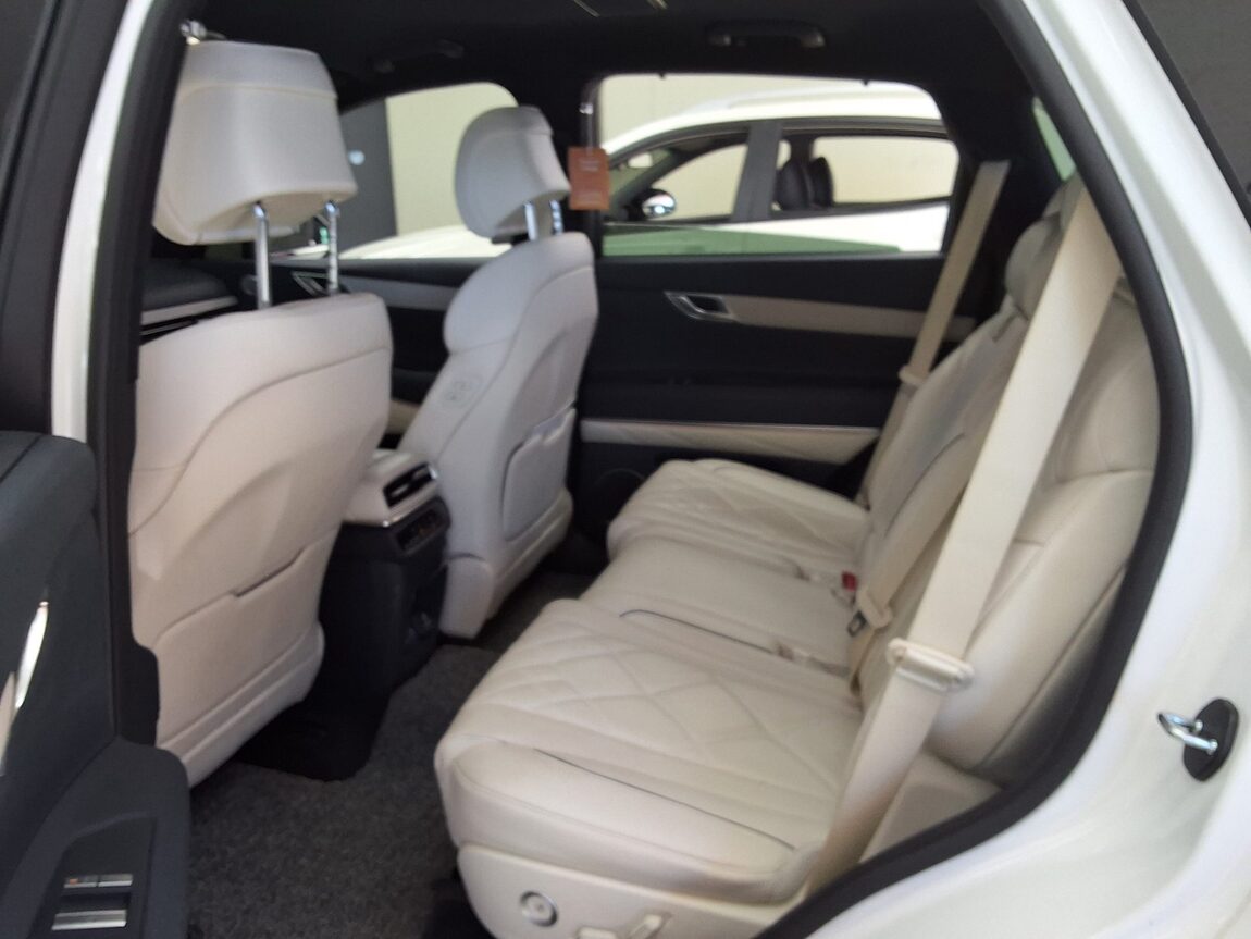GENESIS NEW GV80 2.5 GASOLINE AWD BASE MODEL 2024 - zdjęcie 13