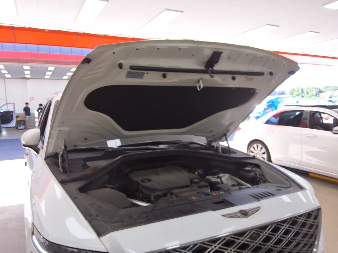 GENESIS NEW GV80 2.5 GASOLINE AWD BASE MODEL 2024 - zdjęcie 18