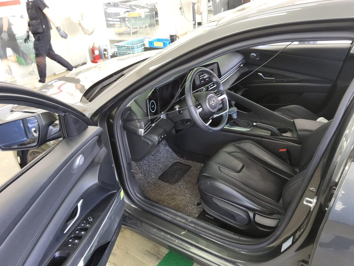 HYUNDAI AVANTE (CN7) 1.6 GASOLINE MODERN 2021 - zdjęcie 10
