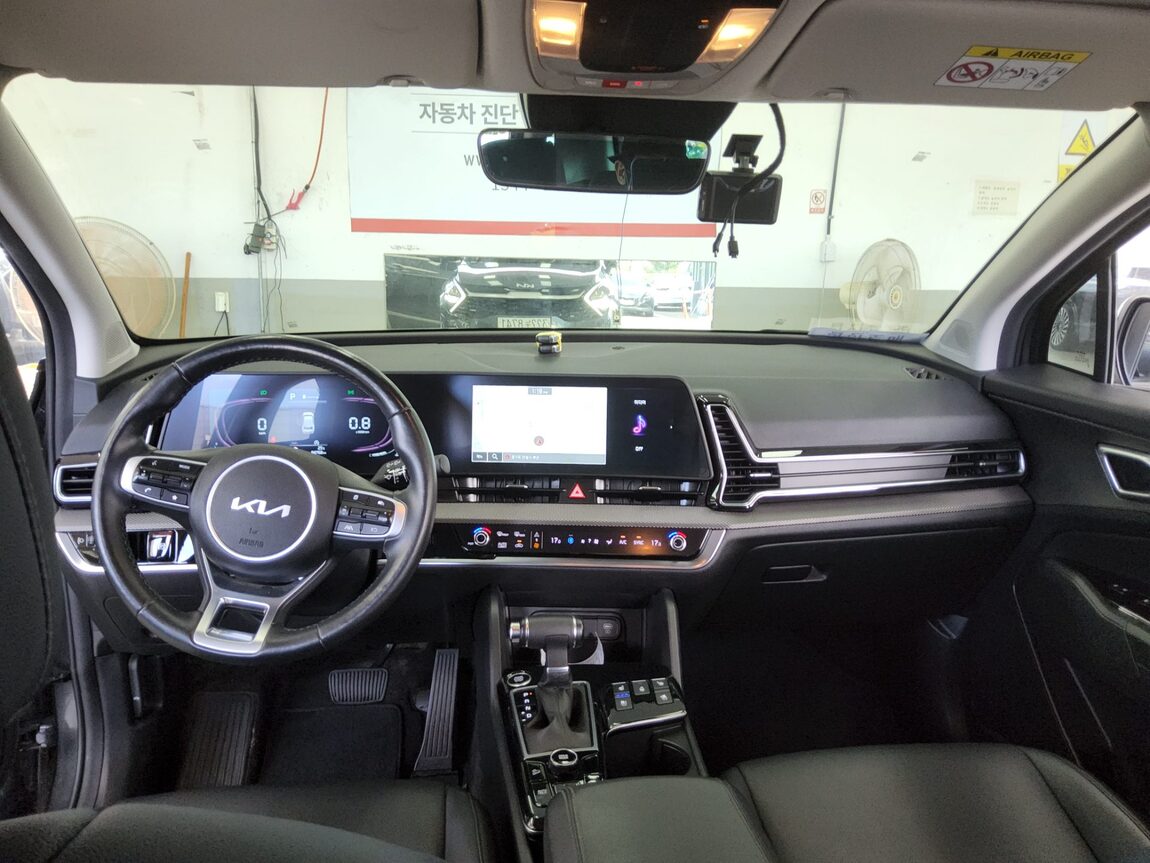 KIA THE ALL NEW SPORTAGE 2.0 DIESEL 2WD PRESTIGE 2024 - zdjęcie 11