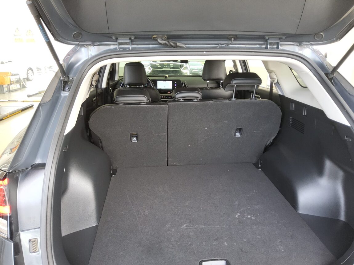 KIA THE ALL NEW SPORTAGE 2.0 DIESEL 2WD PRESTIGE 2024 - zdjęcie 15