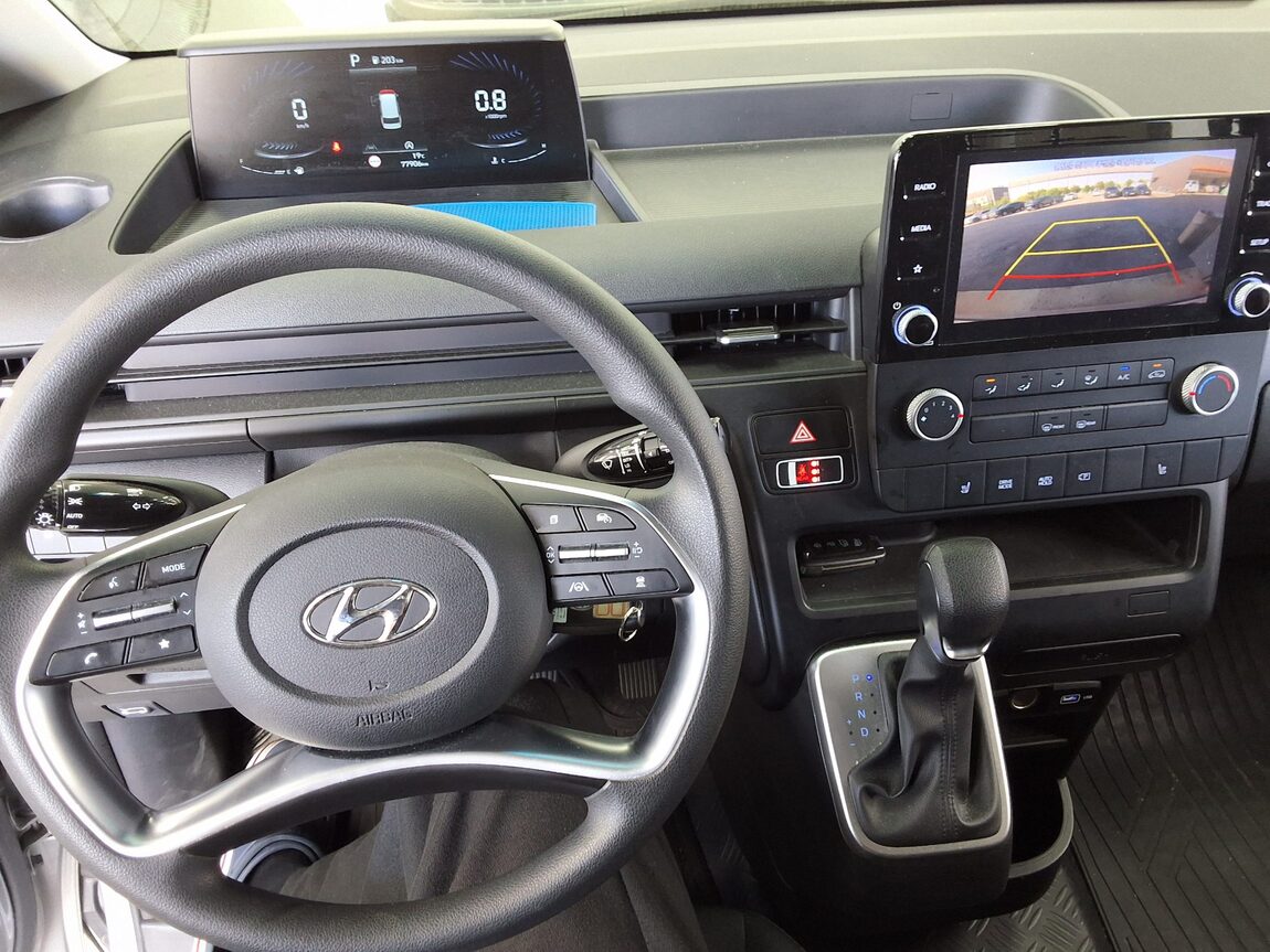 HYUNDAI STARIA 2.2 DIESEL CARGO 5-SEATER SMART 2022 - zdjęcie 18