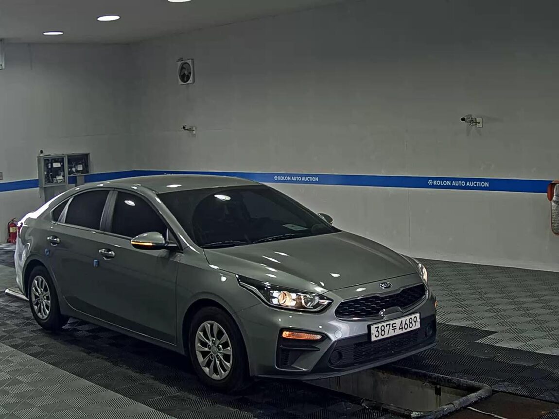 KIA ALL NEW K3 1.6 GASOLINE TRENDY 2020 - zdjęcie 3