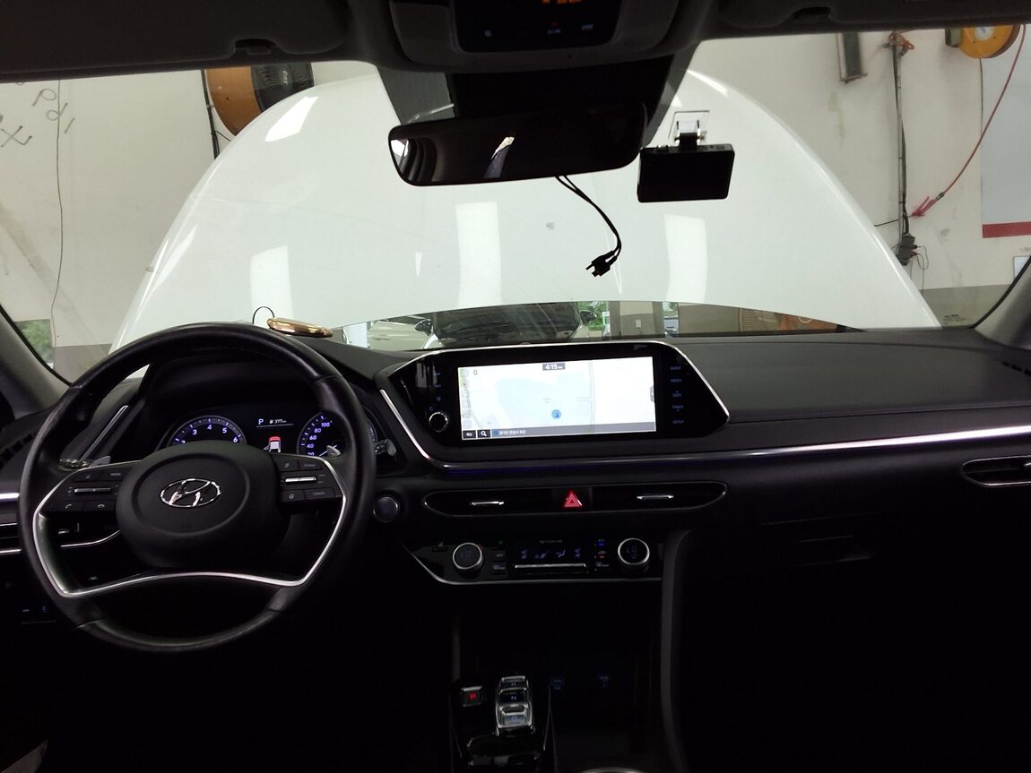 HYUNDAI SONATA (DN8) G2.0 PREMIUM PLUS 2022 - zdjęcie 12