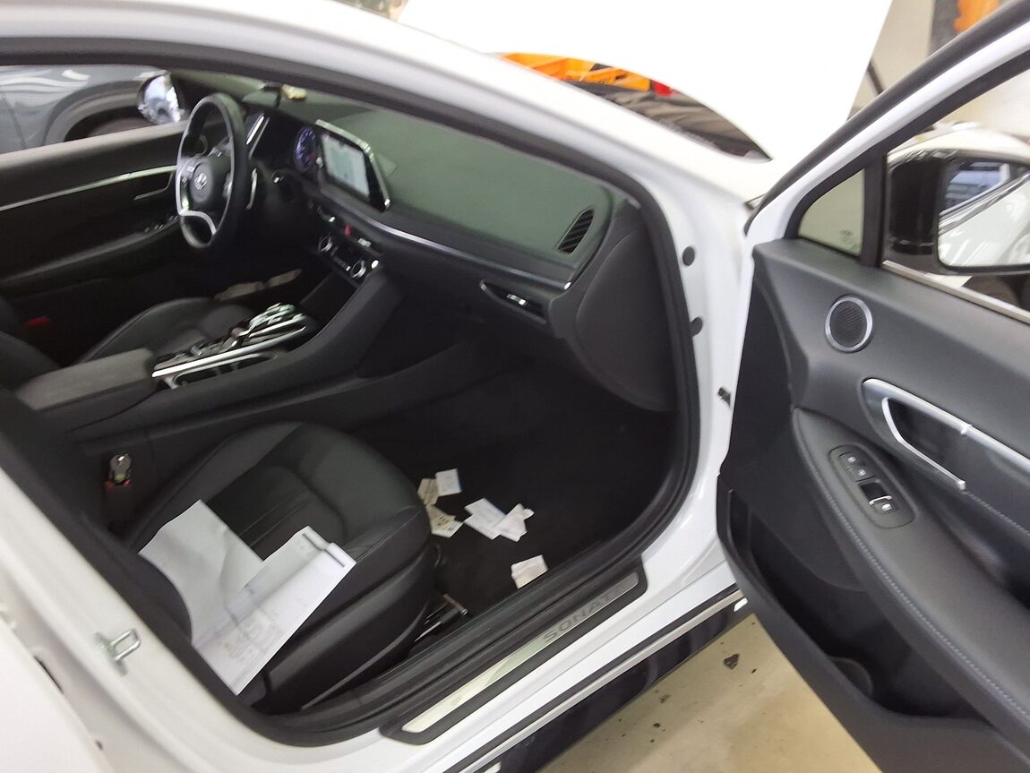 HYUNDAI SONATA (DN8) G2.0 PREMIUM PLUS 2022 - zdjęcie 15