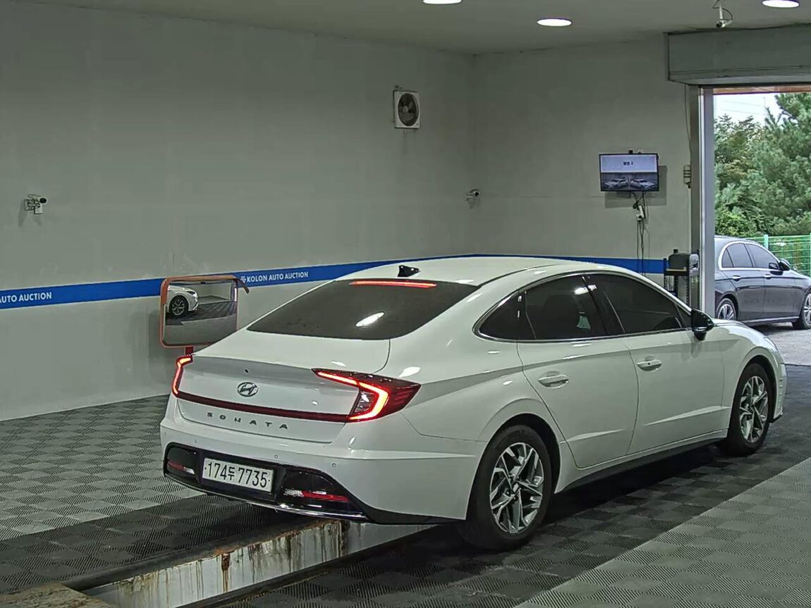 HYUNDAI SONATA (DN8) G2.0 PREMIUM PLUS 2022 - zdjęcie 5