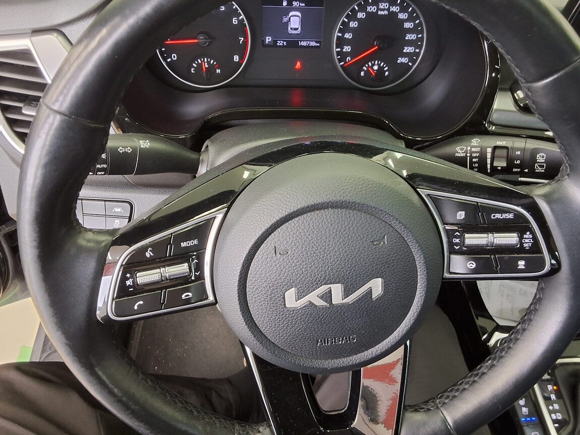 KIA SELTOS 1.6 GASOLINE 2WD PRESTIGE 2022 - zdjęcie 17