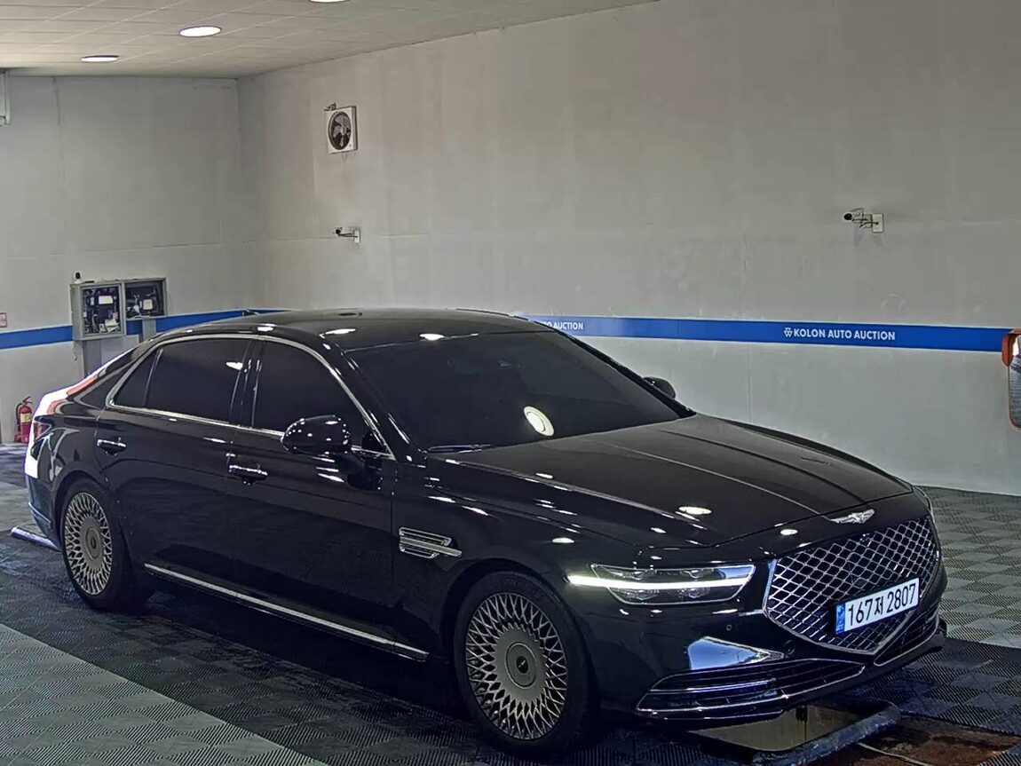 GENESIS G90 5.0 AWD PRESTIGE 2019 - zdjęcie 3