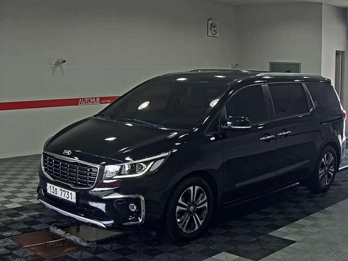 KIA THE NEW CARNIVAL 9-SEATER DIESEL LUXURY 2019 - zdjęcie 2