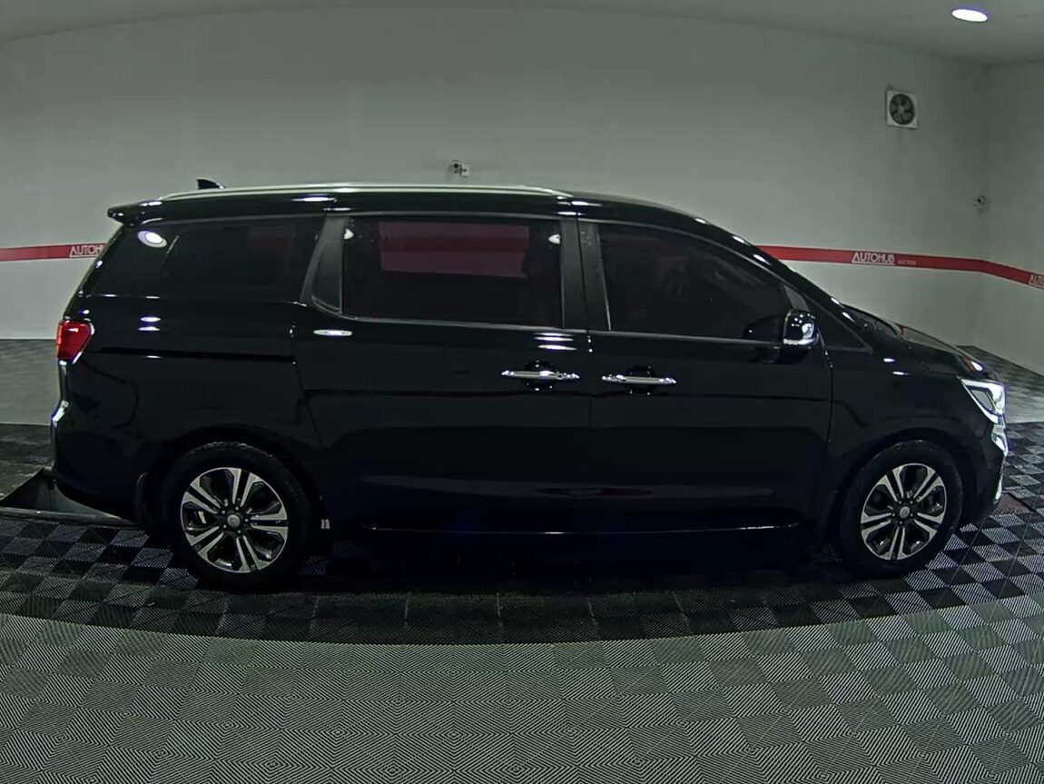 KIA THE NEW CARNIVAL 9-SEATER DIESEL LUXURY 2019 - zdjęcie 4