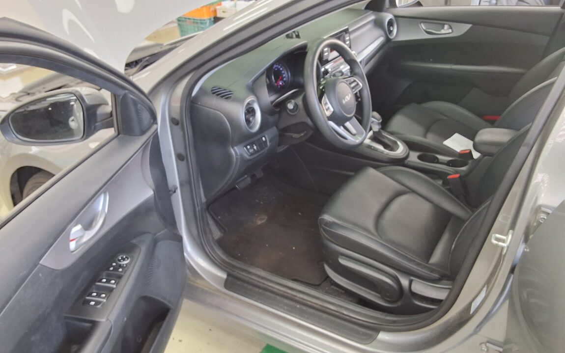 KIA THE NEW K3 1.6 GASOLINE TRENDY 2022 - zdjęcie 10